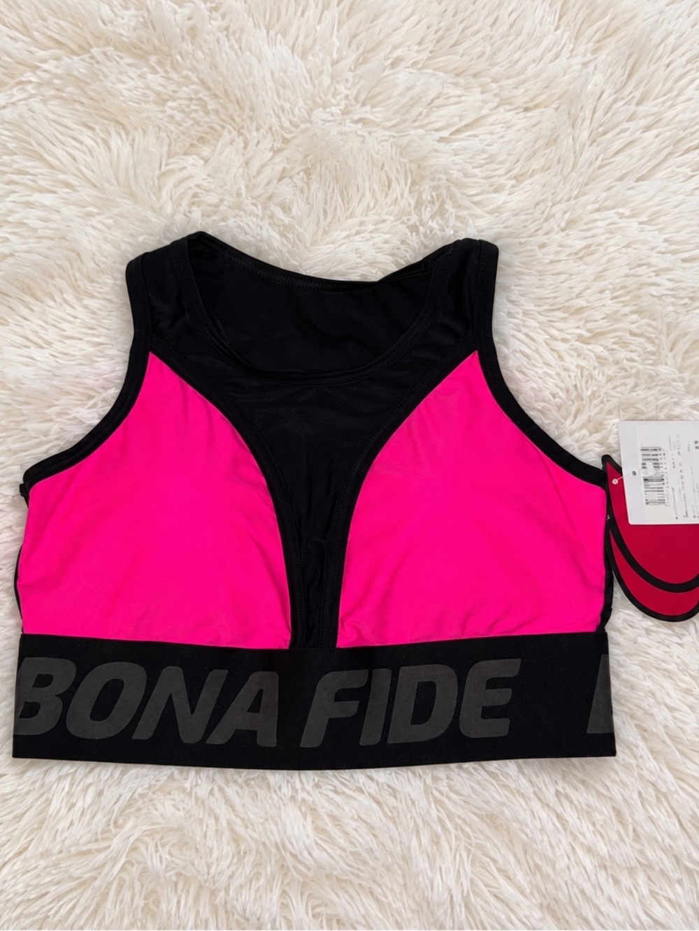 🔥 Bona Fide Hot Pink Sports Bra – New With Tags – Size M 🔥